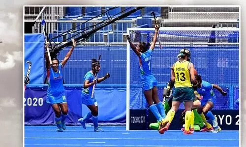 പിറന്നത്​ പുതുചരിത്രം; ഒളിമ്പിക്​സ്​ വനിത ഹോക്കിയിൽ ഇന്ത്യ ഇതാദ്യമായി സെമിയിൽ