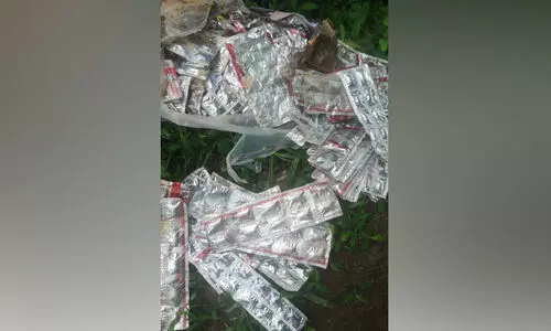 കോവിഡ് പ്രതിരോധ ഗുളികകൾ പുഴയിൽ തള്ളി