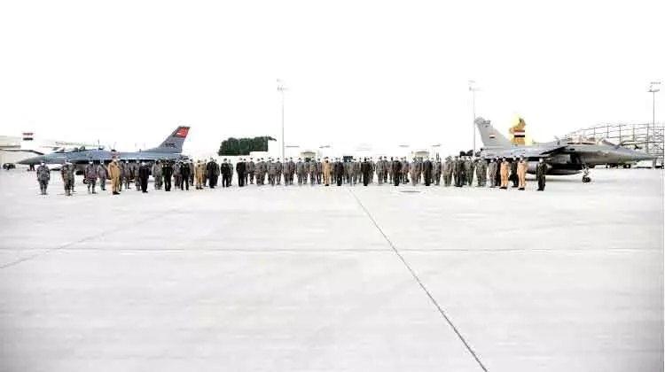 സംയുക്ത പരിശീലനത്തിന് ഈജിപ്ഷ്യൻ വ്യോമസേന യു.എ.ഇയിൽ സംയുക്ത പരിശീലനത്തിന് ഈജിപ്ഷ്യൻ വ്യോമസേന യു.എ.ഇയിൽ