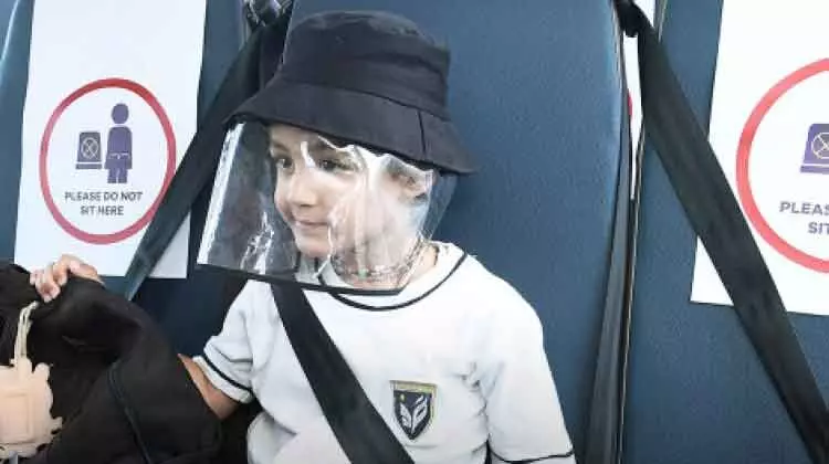 സ്‌കൂൾ തുറക്കാൻ പുതിയ മാനദണ്ഡങ്ങൾ : വാക്​സിനേഷൻ നിർബന്ധം