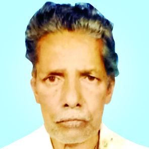 ച​ന്ദ്ര​ൻ