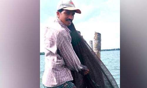 കായൽപരപ്പിൽ നിന്ന്​ ജ്യോതിഷ്​ നേടിയെടുത്തത്​ ​േഡാക്​ടറേറ്റ്​