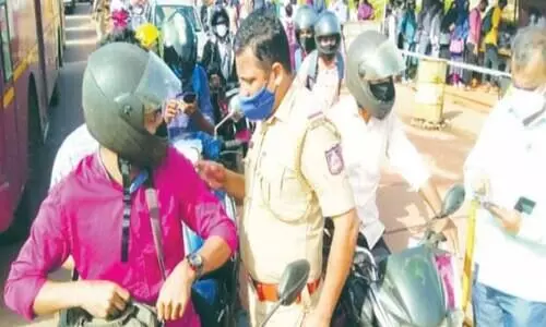 കർണാടക അതിർത്തിയിൽ നിയന്ത്രണം കടുപ്പിച്ചു