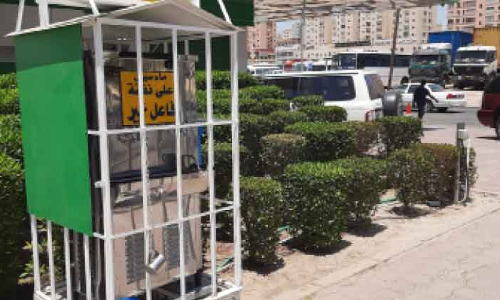 പൊരിവെയിലിൽ ആശ്വാസമായി വഴിയരികിലെ കുടിവെള്ള വിതരണം