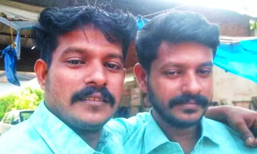 Kottayam Twin Brothers Suicide Kottayam Twin Brothers Suicide