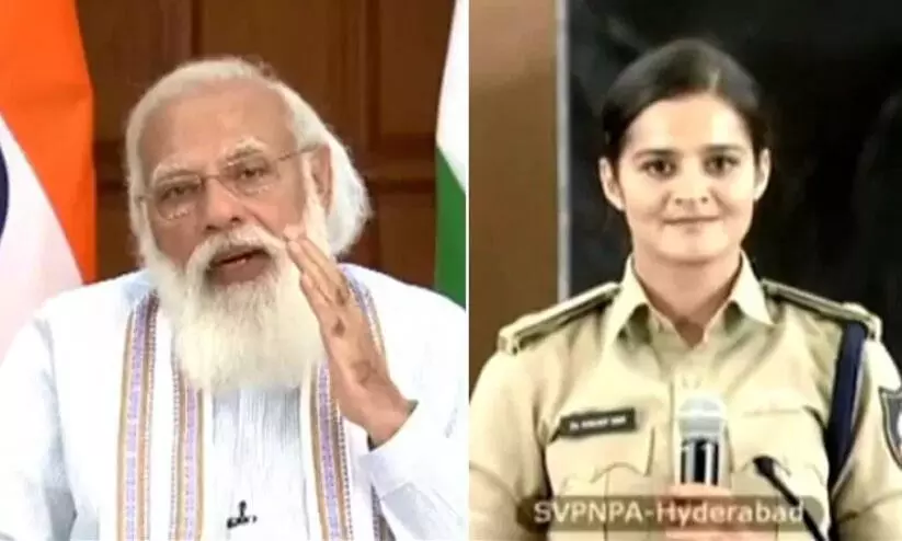 കുറ്റവാളികളുടെ പല്ല് തെറുപ്പിക്കാനുള്ള ജോലി സ്വീകരിക്കാൻ കാരണമെന്ത്?- ഐ.പി.എസ് എടുത്ത ദന്തഡോക്ടറോട് മോദി; പ്രചോദനമായി മറുപടി കുറ്റവാളികളുടെ പല്ല് തെറുപ്പിക്കാനുള്ള ജോലി സ്വീകരിക്കാൻ കാരണമെന്ത്?- ഐ.പി.എസ് എടുത്ത ദന്തഡോക്ടറോട് മോദി; പ്രചോദനമായി മറുപടി