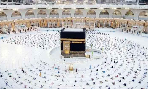 വി​ദേ​ശ ഉം​റ തീ​ർ​ഥാ​ട​നം: മ​സ്​​ജി​ദു​ൽ ഹ​റാ​മി​ൽ ഒ​രു​ക്കം സ​ജീ​വം