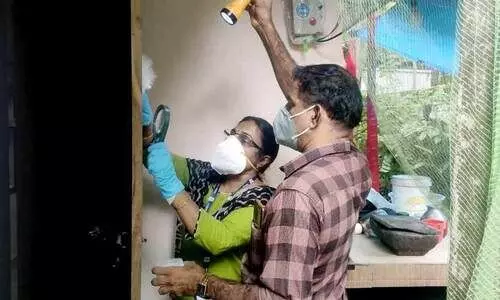 വീട്ടമ്മയെ കത്തികാട്ടി   ഭീഷണിപ്പെടുത്തി സ്വർണം കവർന്നു