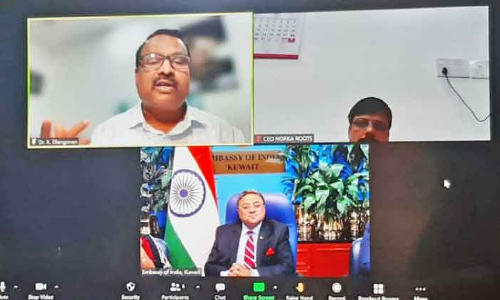 അം​ബാ​സ​ഡ​ർ നോ​ർ​ക്ക അ​ധി​കൃ​ത​രു​മാ​യി കൂ​ടി​ക്കാ​ഴ്​​ച ന​ട​ത്തി