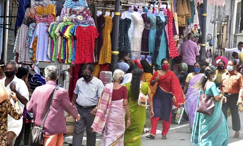 ചെറുപ്പക്കാർ വീട്ടിലിരിക്ക​ട്ടെ, വയോധികർ കടയിൽ പോക​ട്ടെ! സർക്കാർ ഉത്തരവ്​ നടപ്പാക്കിയാൽ ഇങ്ങനെയിരിക്കും