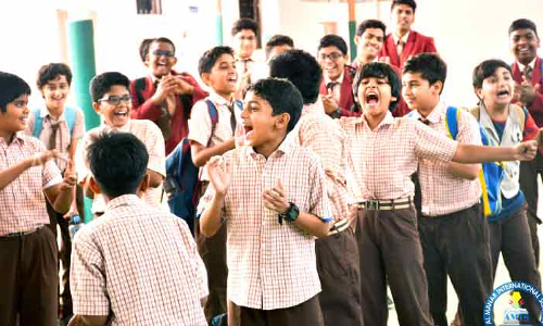 സ്‌​കൂ​ളു​ക​ൾ തു​റ​ക്കു​ന്നു: സൗ​ദി​യി​ലേ​ക്ക്​​ യാ​ത്ര​പ്ര​തി​സ​ന്ധി തീ​രു​ന്ന​തും കാ​ത്ത്​ പ്ര​വാ​സി വി​ദ്യാ​ർ​ഥി​ക​ൾ