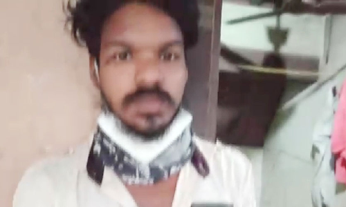 ഹെൽമറ്റ് കൊണ്ട് തലക്കടിച്ച് പണവും മൊബൈൽ ഫോണും കവർന്നു