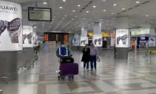 വി​ദേ​ശി പ്ര​വേ​ശ​നം ആ​രം​ഭി​ച്ചെ​ങ്കി​ലും വ​ര​വ് കു​റ​വ്