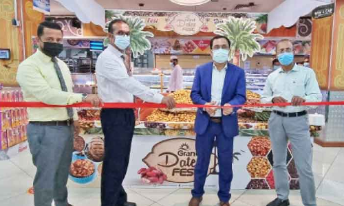 ഇൗത്തപ്പഴ ലഡു മുതൽ പായസം വരെ; വ്യത്യസ്​തമായി ഗ്രാൻഡ്​ മാൾ​ ഡേറ്റ്​സ്​ ഫെസ്​റ്റ്​