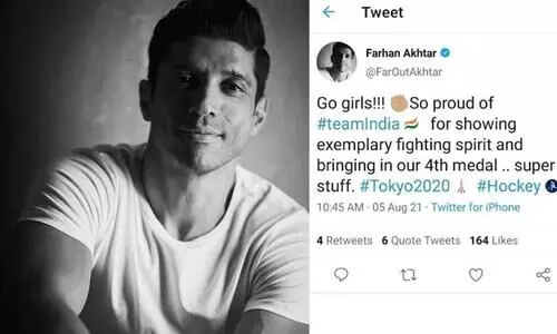 Farhan Akhtar congratulates India womens hockey team, deletes tweet