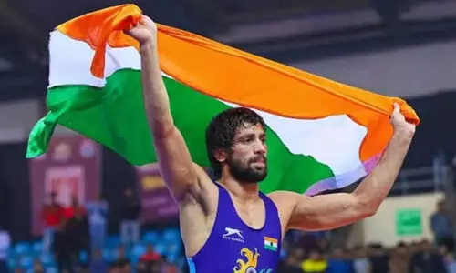 വെള്ളിനക്ഷത്രം; ഒളിമ്പിക്‌സ് ഗുസ്തിയില്‍ ഇന്ത്യയുടെ രവി കുമാറിന് വെള്ളി