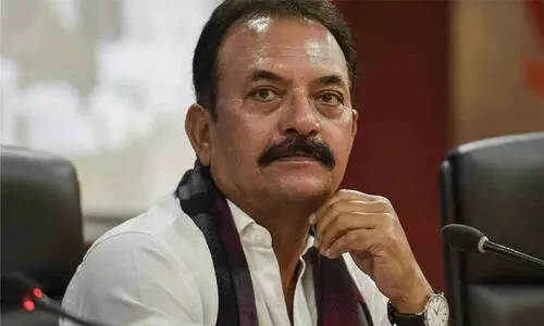 അവനെ ടീമിലുൾപ്പെടുത്തിയത്​ ഒരു മാസ്റ്റർ പ്ലാൻ; കോഹ്​ലിയെയും രവി ശാസ്​ത്രിയെയും പുകഴ്​ത്തി മദൻലാൽ