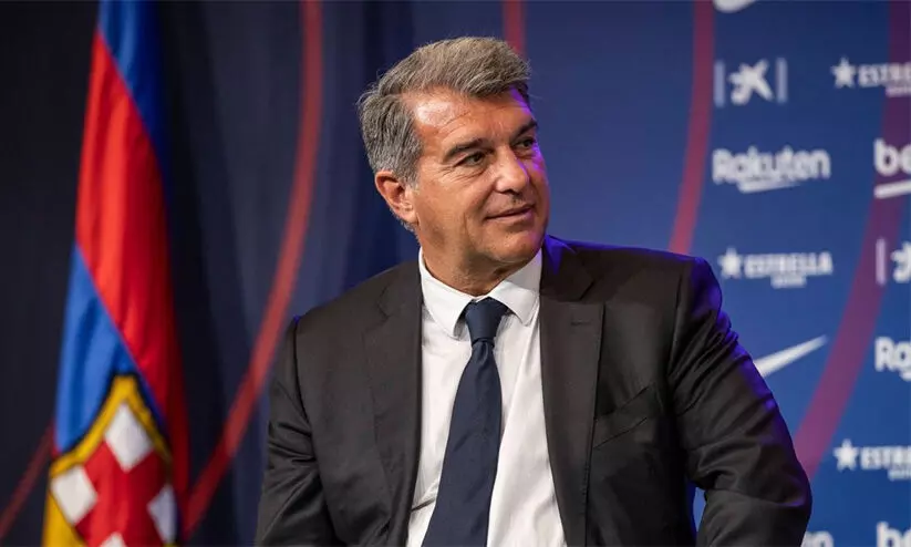 ബാഴ്സയിൽ ഇനി മെസ്സിയുണ്ടാവില്ല, പുതിയ തട്ടകം നോക്കാം -ക്ലബ്ബ് പ്രസിഡൻറ് ബാഴ്സയിൽ ഇനി മെസ്സിയുണ്ടാവില്ല, പുതിയ തട്ടകം നോക്കാം -ക്ലബ്ബ് പ്രസിഡൻറ്