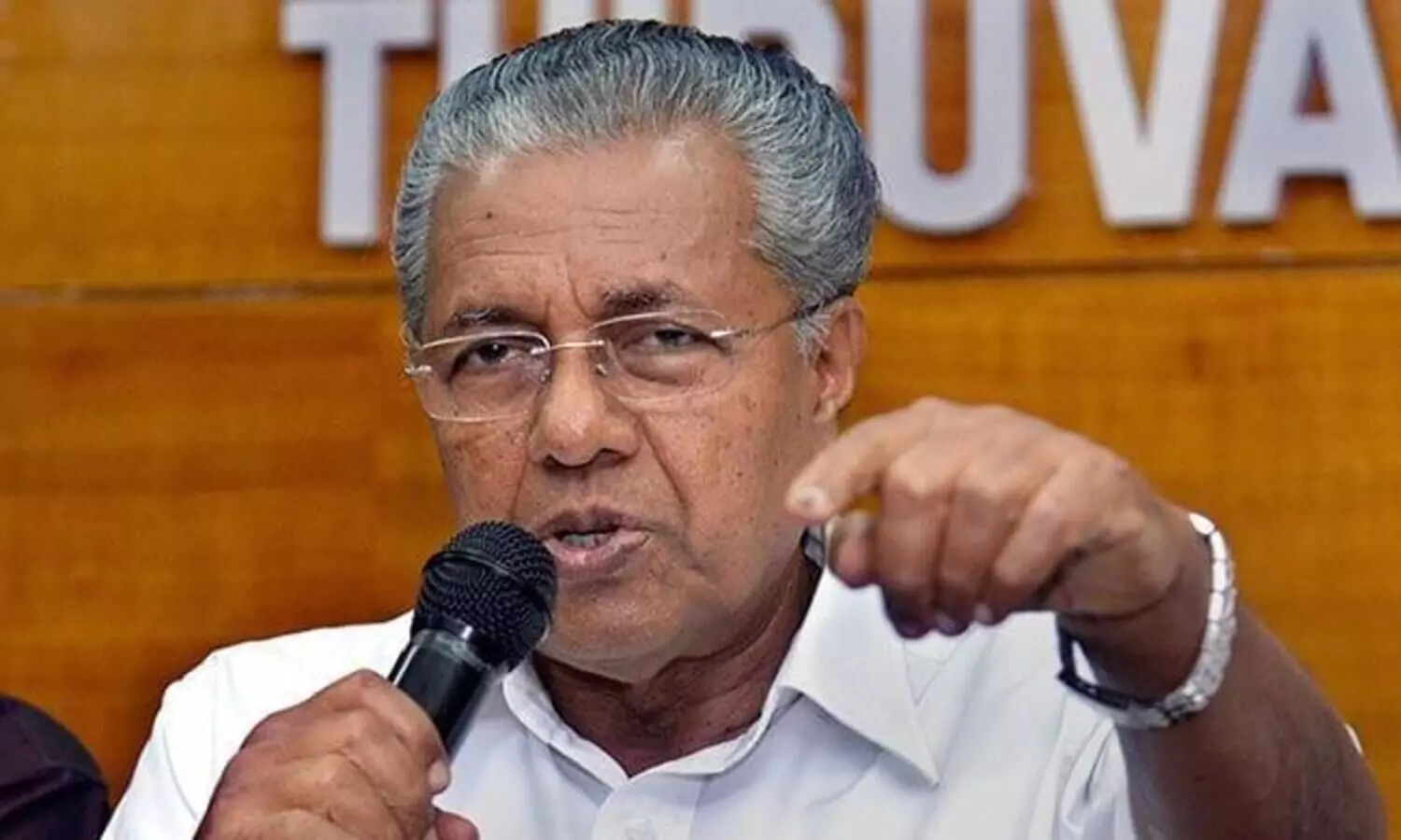 Pinarayi Vijayan Politician kerala chief minister vismaya case