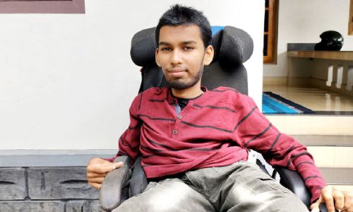 വി​ധി​യെ പ​ഴി​ക്കാ​തെ​യു​ള്ള നി​ശ്ച​യ​ദാ​ർ​ഢ്യം; മു​ഹ​മ്മ​ദ് കൈ​സി​െൻറ വി​ജ​യ​ത്തി​ന് തി​ള​ക്ക​മേ​റെ