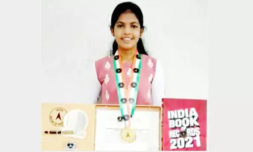 വാർത്ത വായിച്ച് അർഷ റെക്കോഡ്​ ബുക്കിൽ