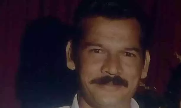 വീടിനുള്ളില് മൃതദേഹം കത്തിക്കരിഞ്ഞ നിലയില് കണ്ടെത്തി വീടിനുള്ളില് മൃതദേഹം കത്തിക്കരിഞ്ഞ നിലയില് കണ്ടെത്തി