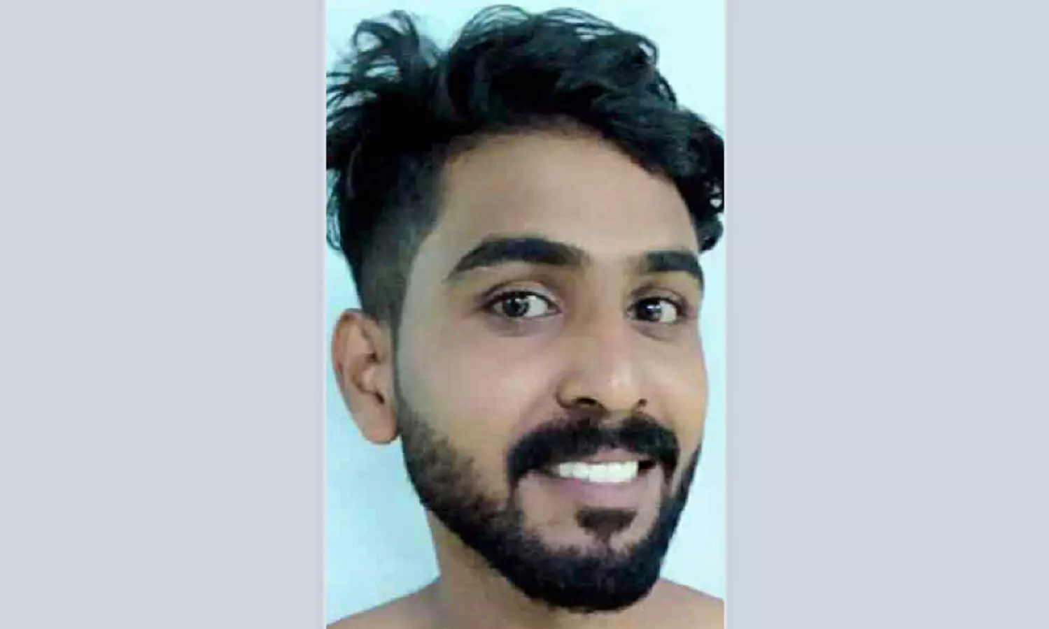 നഗ്​നതാപ്രദർശനവും വിസർജ്യമേറും; ​െപാലീസ് സ്​​റ്റേഷനിൽ യുവാവി​െൻറ പരാക്രമം