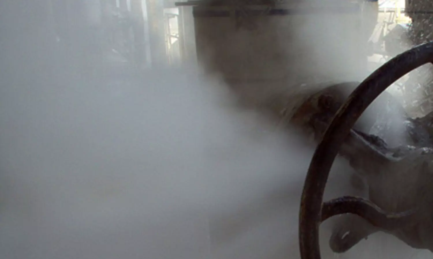 മുംബൈ ആശുപത്രിയില്‍ ഗ്യാസ് ചോര്‍ച്ച; കോവിഡ് രോഗികളെയടക്കം ഒഴിപ്പിച്ചു