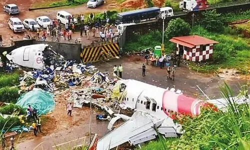 കരിപ്പൂർ വിമാന ദുരന്തം: മറക്കില്ല, ആ ദൈവിക കരങ്ങളെ