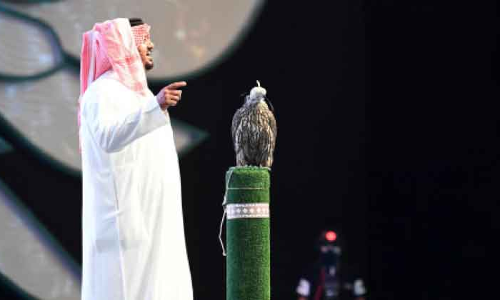 അ​ന്താ​രാ​ഷ്​​ട്ര ഫാ​ൽ​ക്ക​ൻ മേ​ള​ക്ക്​ റി​യാ​ദി​ൽ തു​ട​ക്കം