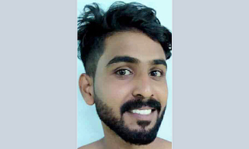 നഗ്​നതാപ്രദർശനവും വിസർജ്യമേറും; ​െപാലീസ് സ്​​റ്റേഷനിൽ യുവാവി​െൻറ പരാക്രമം