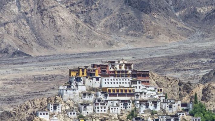 സംരക്ഷിത മേഖലകൾ സന്ദർശിക്കുന്നതിന്​ ഏർപ്പെടുത്തിയ പെർമിറ്റ്​ സംവിധാനം റദ്ദാക്കി ലഡാക്ക്​ ഭരണകൂടം