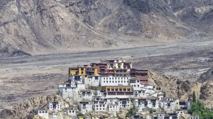 സംരക്ഷിത മേഖലകൾ സന്ദർശിക്കുന്നതിന് ഏർപ്പെടുത്തിയ പെർമിറ്റ് സംവിധാനം റദ്ദാക്കി ലഡാക്ക് ഭരണകൂടം സംരക്ഷിത മേഖലകൾ സന്ദർശിക്കുന്നതിന് ഏർപ്പെടുത്തിയ പെർമിറ്റ് സംവിധാനം റദ്ദാക്കി ലഡാക്ക് ഭരണകൂടം