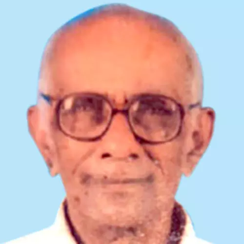 കാ​ണാ​താ​യ വ​യോ​ധി​ക​ൻ വീ​ടി​നു​ സ​മീ​പം തൂ​ങ്ങി​മ​രി​ച്ച​നി​ല​യി​ല്‍