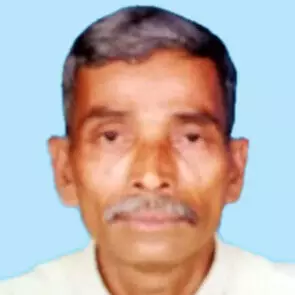 രാ​ജ​ൻ ആ​ശാ​രി