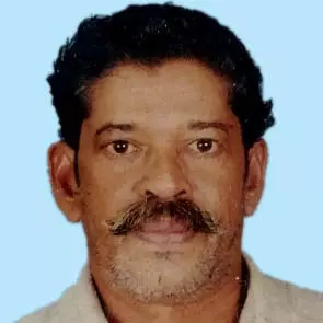 ച​ന്ദ്ര​ൻ