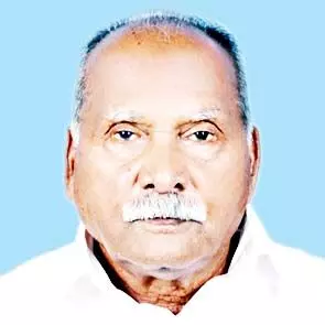 ബാ​പ്പു ഉ​മ്മ​ർ