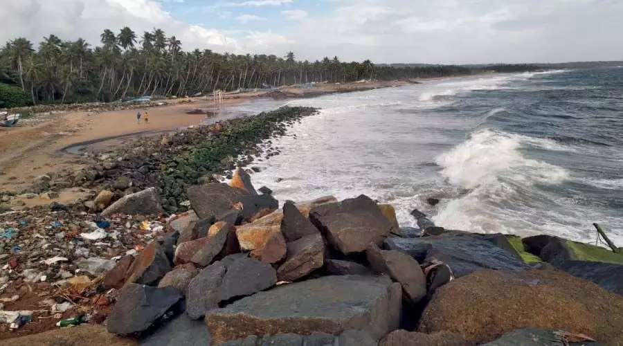 ക​ട​ല്‍ത്തീ​ര സം​ര​ക്ഷ​ണ​ം: ജി​യോ ട്യൂ​ബ് പ​ദ്ധ​തി വൈ​കു​ന്നു