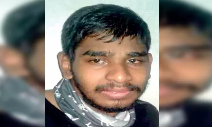 ബാങ്കിൽ മോഷണശ്രമത്തിനിടെ യുവാവ് പിടിയിൽ ബാങ്കിൽ മോഷണശ്രമത്തിനിടെ യുവാവ് പിടിയിൽ