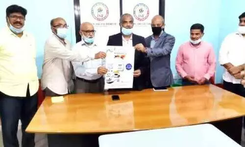 ഇ​ന്ത്യ​ൻ സോ​ഷ്യ​ൽ ഫോ​റം ഓ​ൺ​ലൈ​ൻ ക്വി​സ് മ​ത്സ​ര പോ​സ്​​റ്റ​ർ പ്ര​കാ​ശ​നം ചെ​യ്തു