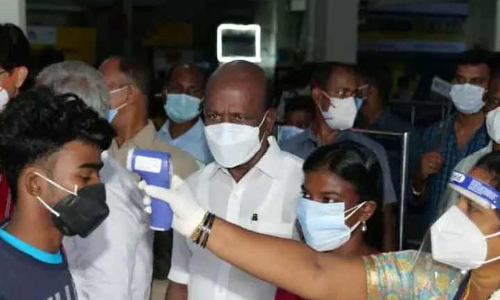 കേരളത്തിൽ നിന്നുള്ള യാത്രാക്കാർക്ക് തമിഴ്നാട്ടിൽ കടുത്ത നിയന്ത്രണം, പരിശോധനക്ക് മന്ത്രിമാരും