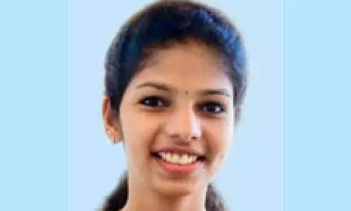 പി.​ജി വി​ദ്യാ​ർ​ഥി​നി തൂ​ങ്ങി​മ​രി​ച്ചനി​ല​യി​ൽ