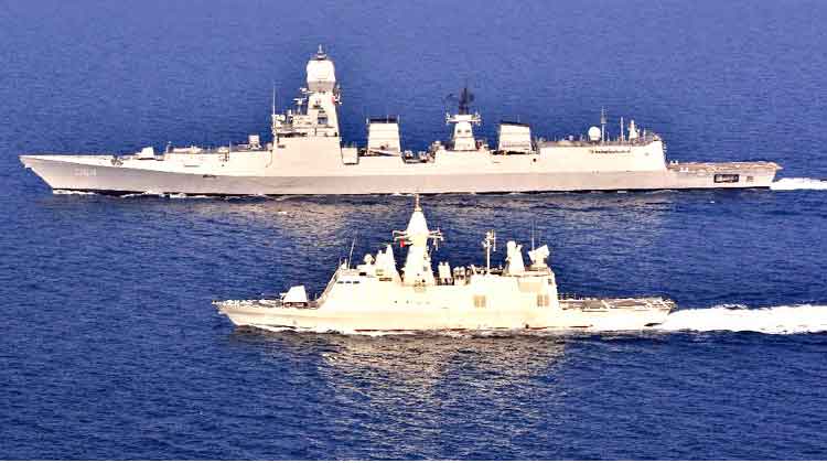 അബൂദബി തീരത്ത്: യു.എ.ഇ-ഇന്ത്യ സംയുക്ത നാവികാഭ്യാസം അബൂദബി തീരത്ത്: യു.എ.ഇ-ഇന്ത്യ സംയുക്ത നാവികാഭ്യാസം