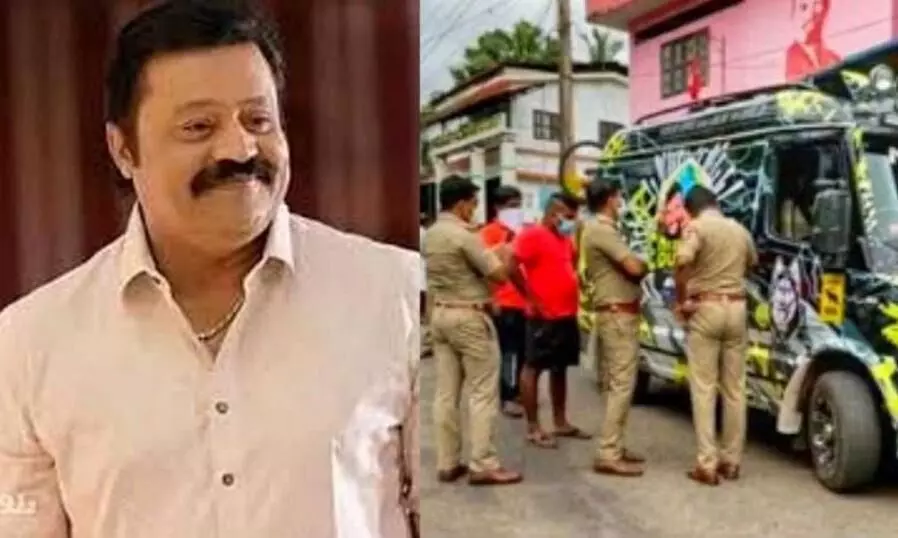 ഞാൻ ചാണകമല്ലേ.. മുഖ്യമന്ത്രിയെ വിളിക്കൂ..   ഇബുൾജെറ്റ് വിഷയത്തിൽ വൈറലായി സുരേഷ്ഗോപിയുടെ മറുപടി