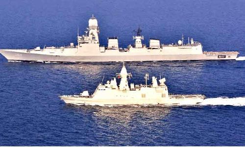 അബൂദബി തീരത്ത്: യു.എ.ഇ-ഇന്ത്യ സംയുക്ത നാവികാഭ്യാസം