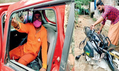 കൊ​േട്ടക്കാട്​ ജനവാസ കേന്ദ്രത്തിൽ കാട്ടാനയിറങ്ങി വാഹനങ്ങൾ തകർത്തു