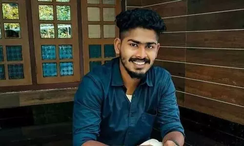 ലോറിയിൽ ബൈക്കിടിച്ച് യുവാവ് മരിച്ചു