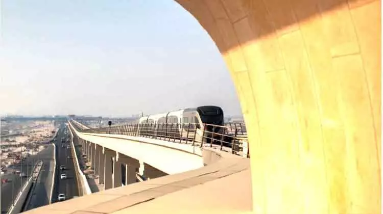 മെട്രോ യാത്രക്കാരുടെ എണ്ണം കൂടി മെട്രോ യാത്രക്കാരുടെ എണ്ണം കൂടി