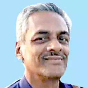 അ​മ്മ​യു​ടെ സം​സ്‌​കാ​രം നി​ശ്ച​യി​ച്ച ദി​ന​ത്തി​ൽ മ​ക​ൻ മ​രി​ച്ച​നി​ല​യി​ൽ