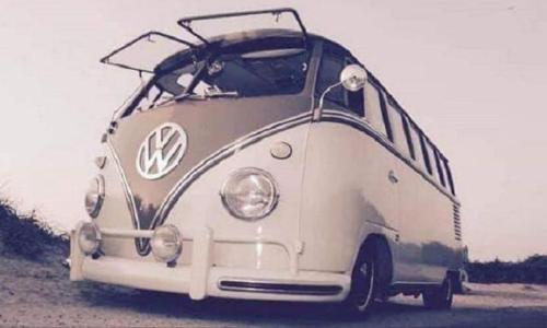 പ്രതിക്ക് പ്രണയിക്കാൻ വണ്ടി റെഡി പ്രതിക്ക് പ്രണയിക്കാൻ വണ്ടി റെഡി